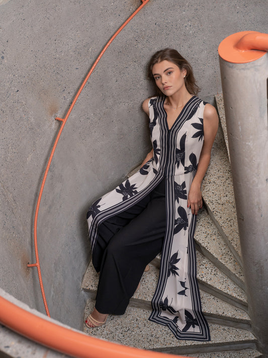 Chaleco Donna Silueta Negra