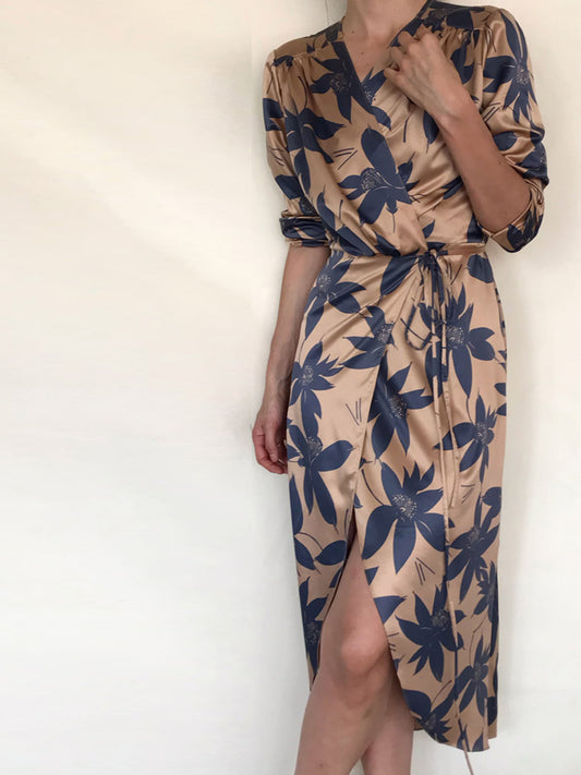 Vestido Kyoto Azul/Dorado. Best-seller