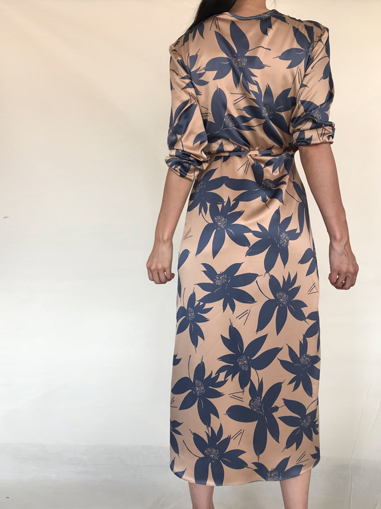 Vestido Kyoto Azul/Dorado. Best-seller